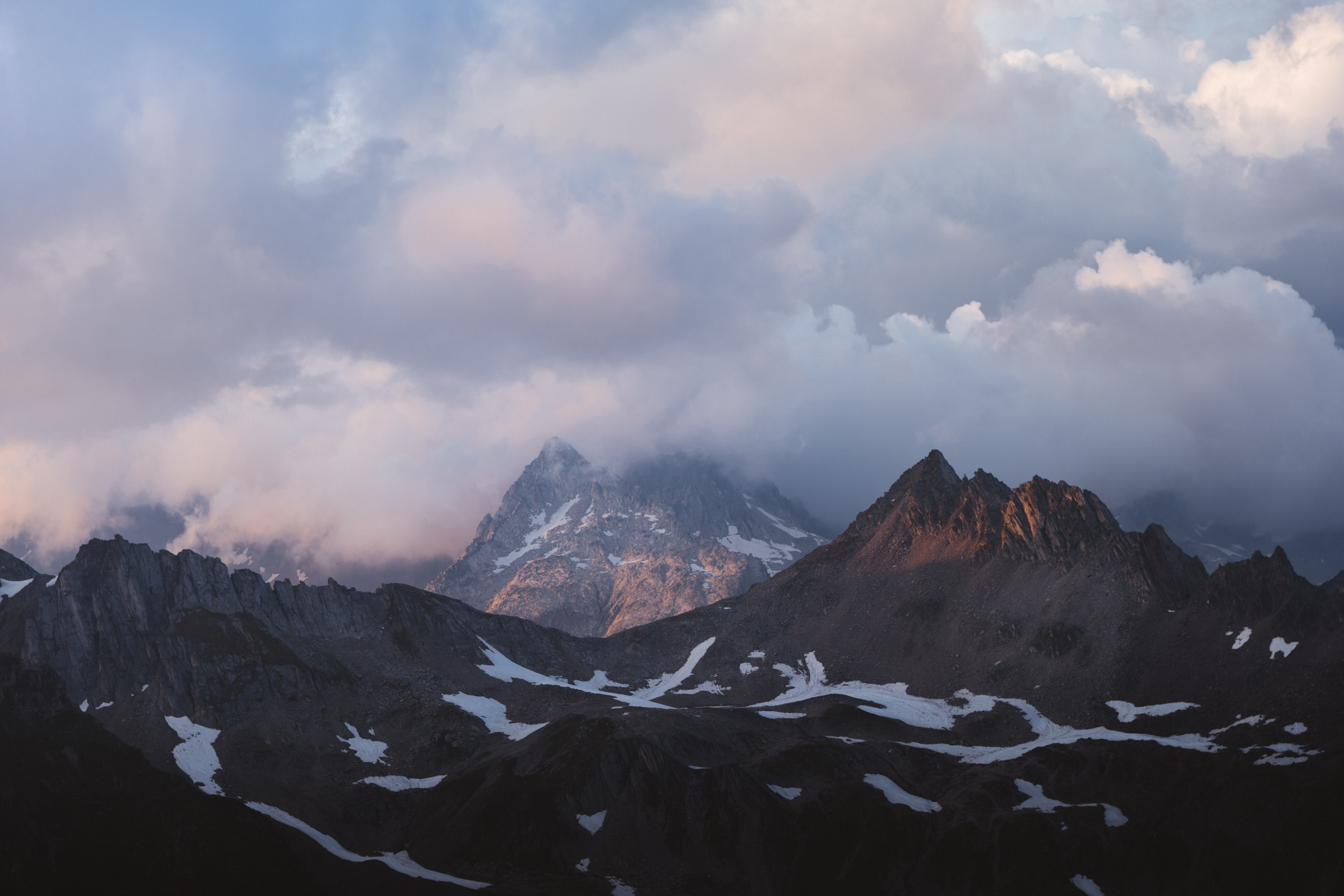 photo of summer hike